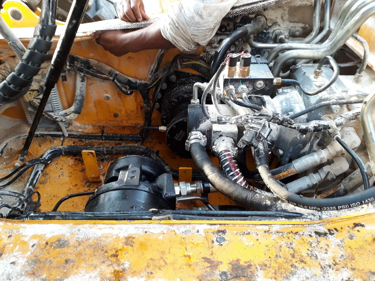 Maquinaria pesada en servicio